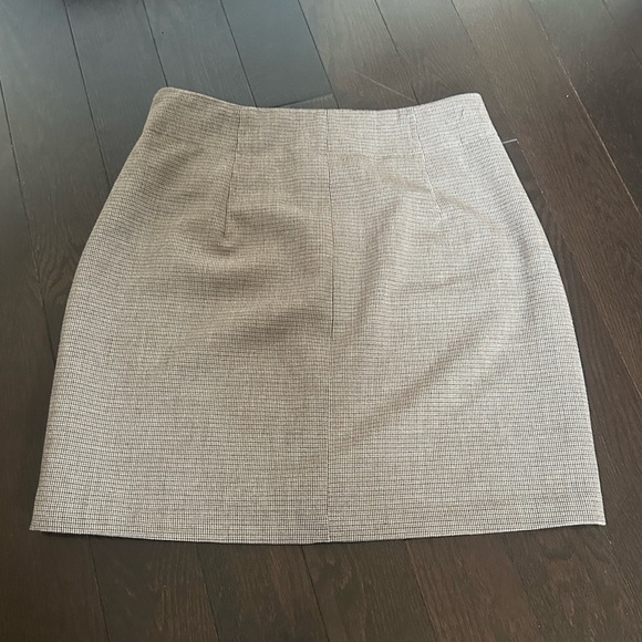 Little Moon by Aritzia Daylily Plaid Mini Skirt | Size 4 - Picture 3 of 8